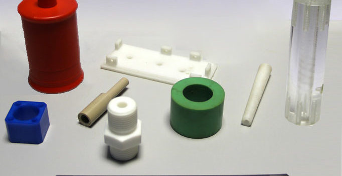décolletage pièce plastique
